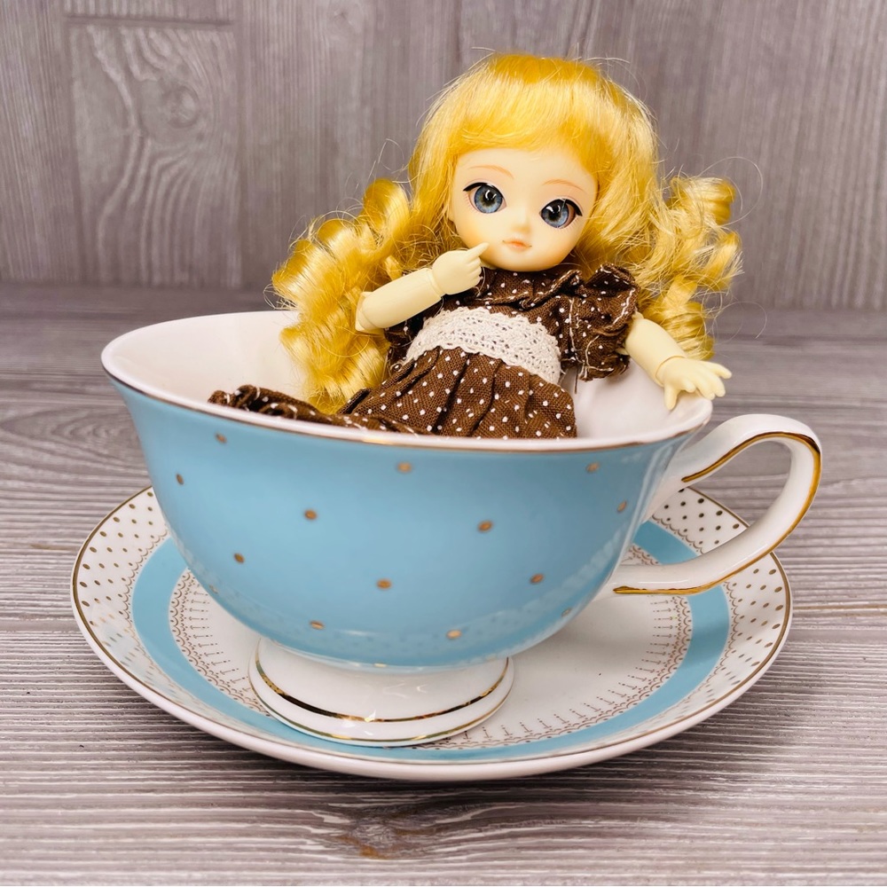 Nwt Nerine AI ball jointed doll small yosd size with accessories bjd